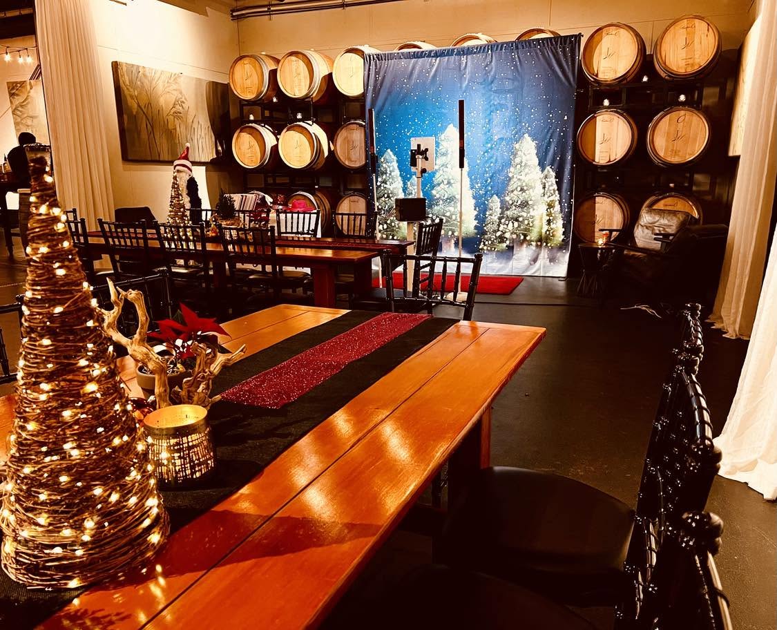 Pebble Photo Booths at a holiday event in Washington